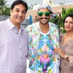 रणवीर सिंह अपने माता पिता के साथ 