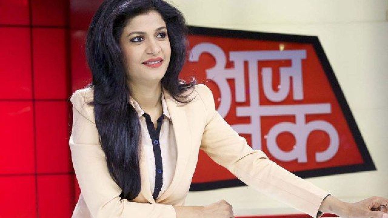 Anjana Om Kashyap Biography in Hindi | अंजना ओम कश्यप जीवन परिचय |  StarsUnfolded - हिंदी