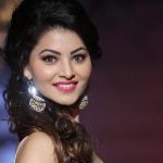 Urvashi Rautela Biography in Hindi | उर्वशी रौतेला (अभिनेत्री) जीवन परिचय