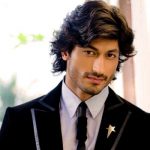 Vidyut Jammwal (Actor) Biography in Hindi | विद्युत जामवाल (अभिनेता) जीवन परिचय