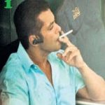 सलमान खान धूम्रपान करते हुए 