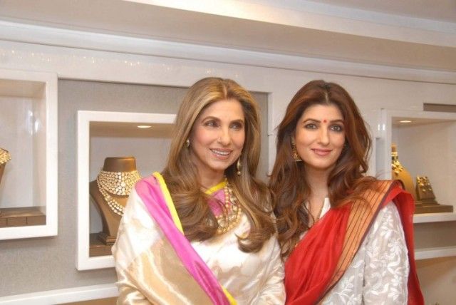 Twinkle Khanna with her mother Dimple Kapadia