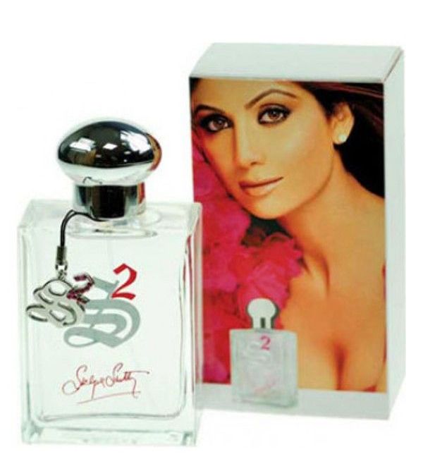 Shilpa Shetty Perfume-S2