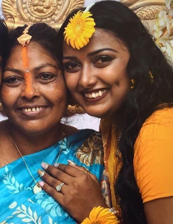 Deepika Kumari with her mother