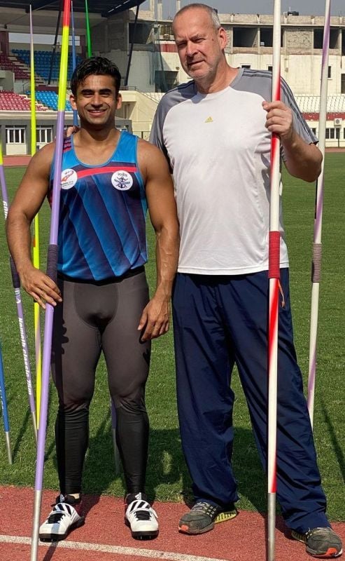 Shivpal Singh with coach Uwe Hohn