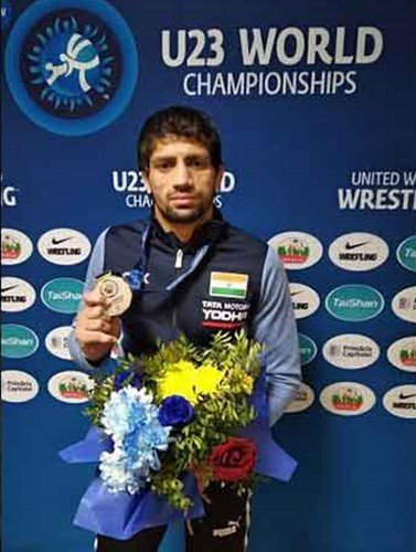 Ravi Kumar after winning silver medal in 2018 U23 World Championship