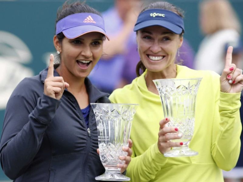 Sania Mirza celebrating her No.1 WTA Ranking with Martina Hingis