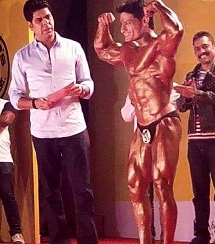 Manoj Patil in a body building contest
