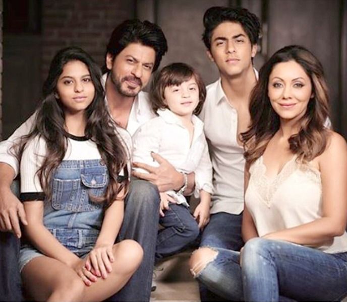 Gauri Khan with her family