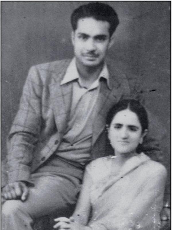 Naveen Patnaik with his mother