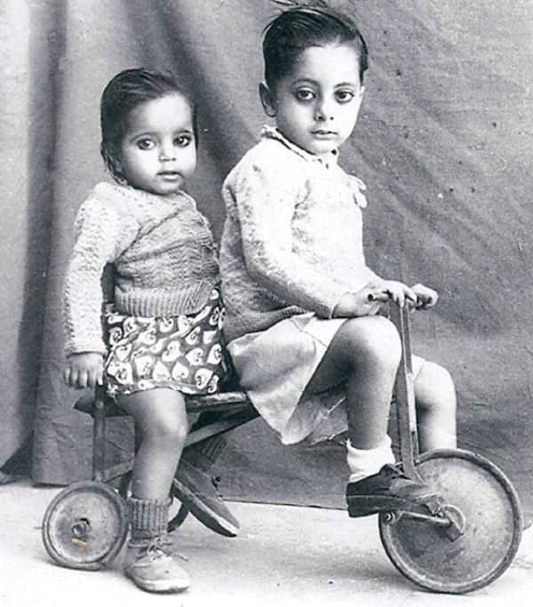 Sushma Swaraj front in her childhood