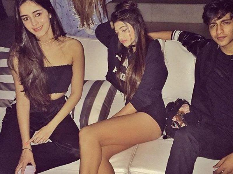 Ananya pandey with her cousin's Ahaan pandey and Alana Pandey