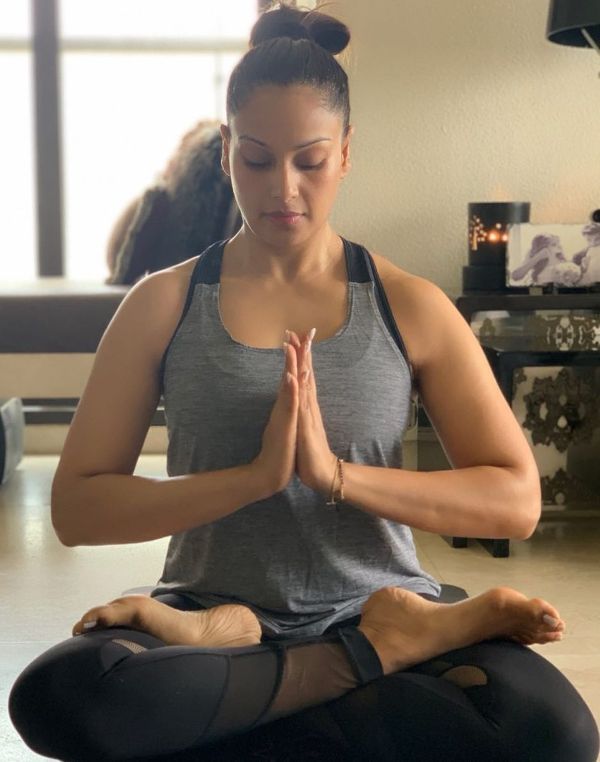 Bipasha Basu doing a yoga