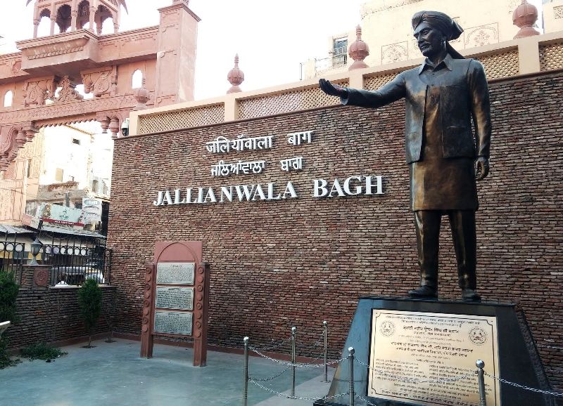 Udham Singh's statue in Jallianwala Bagh