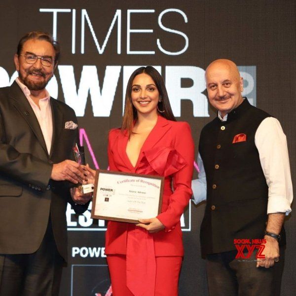 Kiara Advani recived the ‘Women Actor Of The Year Award' 2020