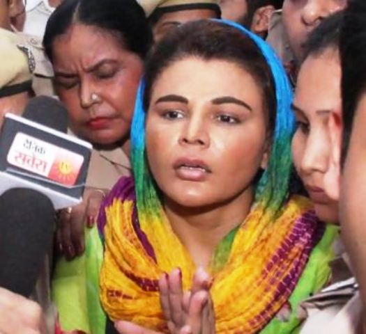 Rakhi Sawant in the district courts in Ludhiana after getting a bail in 2016