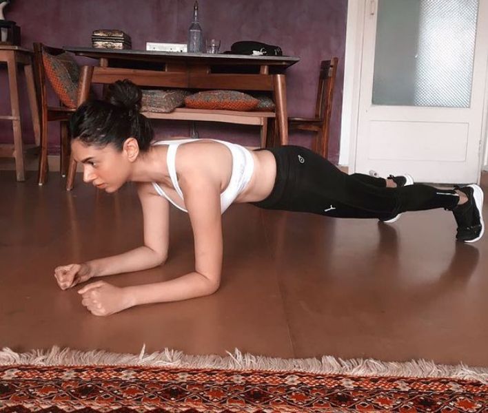 Aditi Rao Hydari doing a yoga