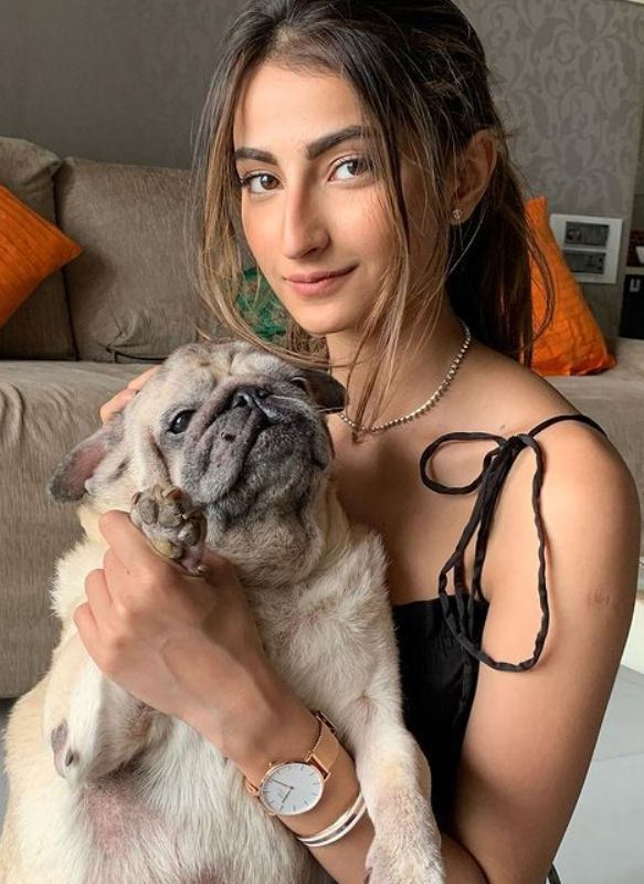 Palak Tiwari with her dog