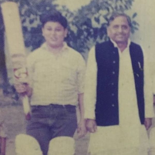 Prateek Yadav's childhood photo with Mulayam Singh Yadav