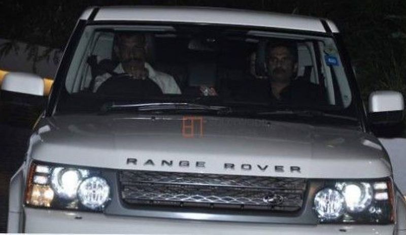Suniel Shetty in his Range Rover car