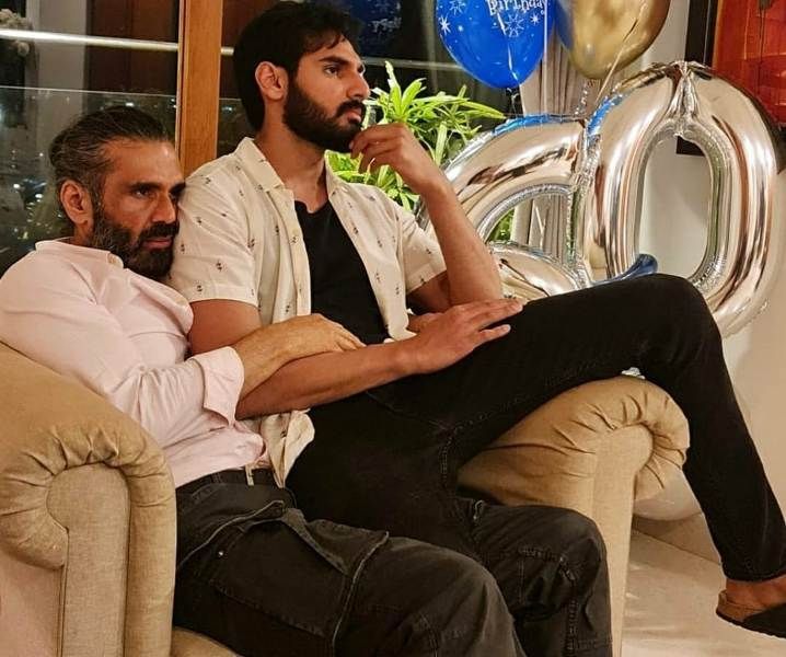 Suniel Shetty with his son