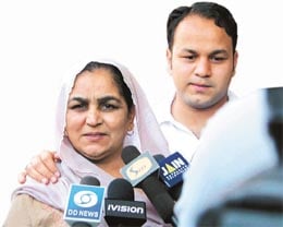 Virender Sehwag's brother and mother