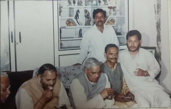 A picture from around 1987 when Atal Bihari Vajpayee had come for a Garhwal tour and Tirath (extreme right), who was then an RSS pracharak, was overseeing the tour