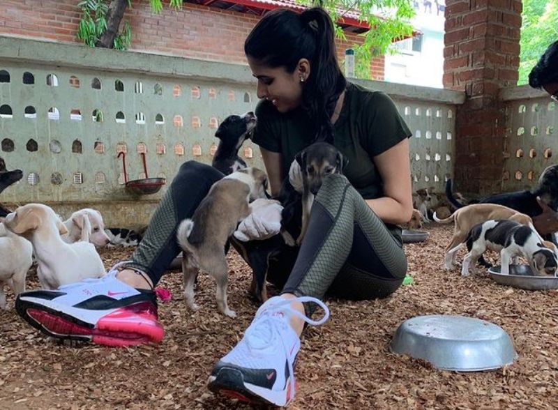 Avantika Dasani with her pet dogs