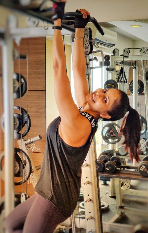 Chhavi Mittal doing gym