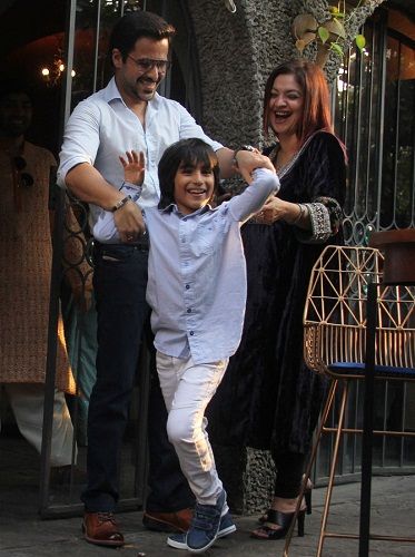 Pooja Bhatt with her cousin Emran Hashmi and her nephew