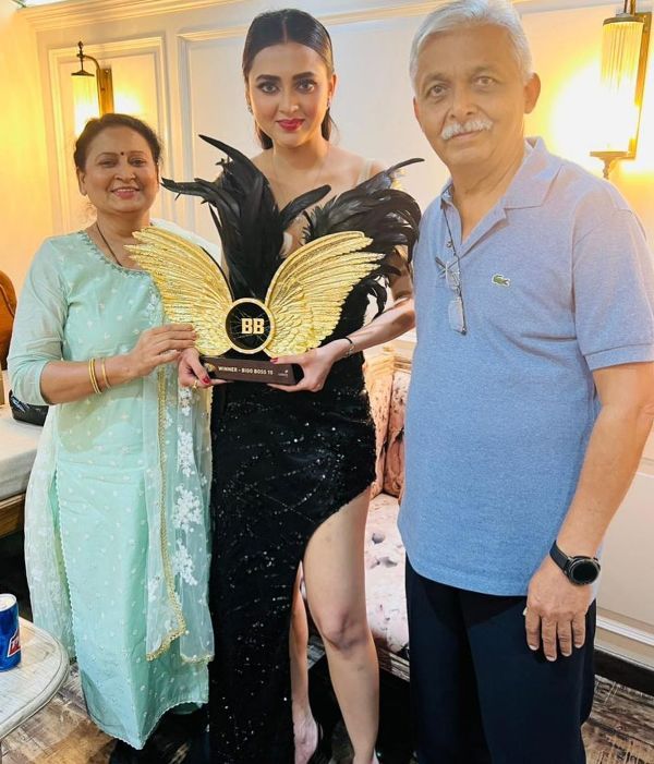 Tejasswi Prakash with her parents