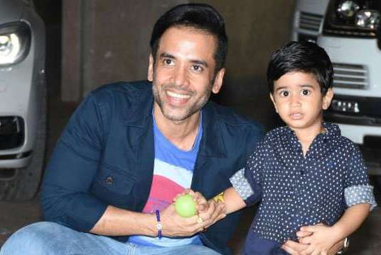 Tusshar Kapoor with his son