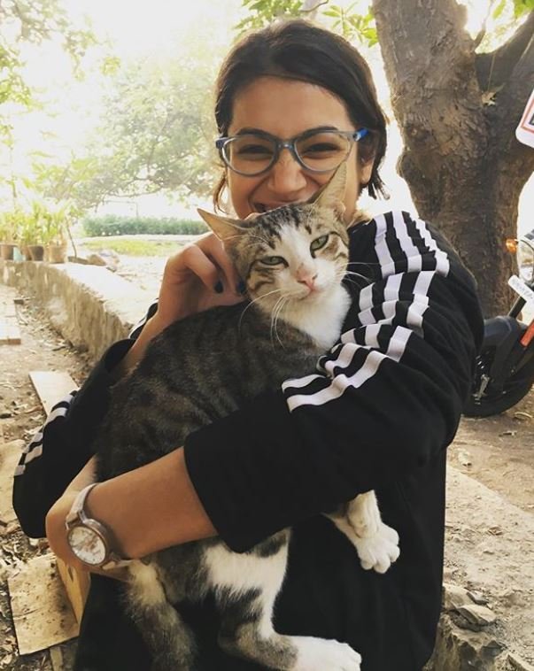Arushi Chawla with her pet cats
