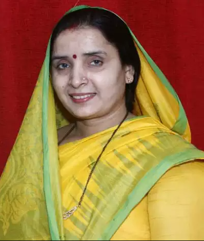 Dharmendra Yadav's elder sister Sandhya Yadav