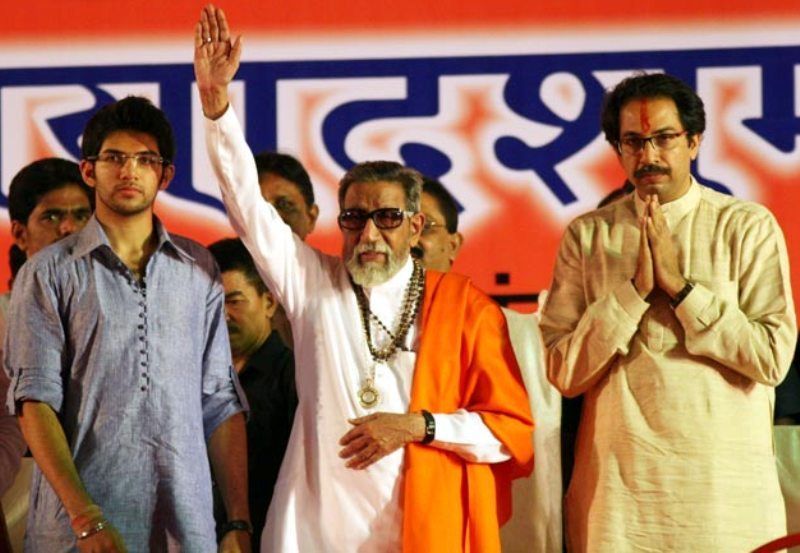 Aditya Thackeray with his grandfather and father