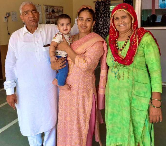 Babita Kumari with her parents