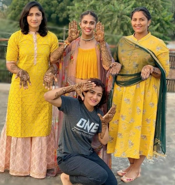 Babita Kumari with her sisters