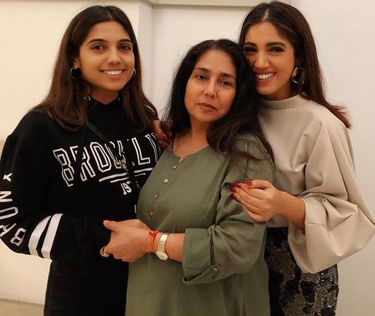 Bhumi Pednekar with her sister and mother