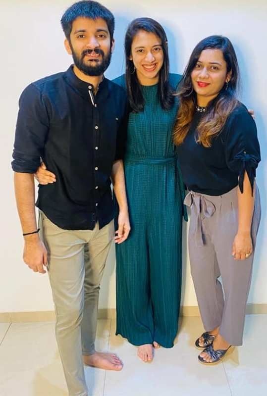 Smriti Mandhana with her brother and sister in law