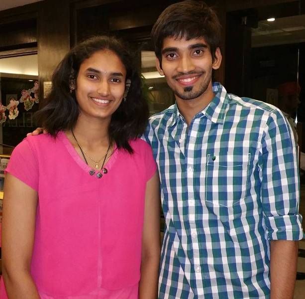 Srikanth Kidambi with his cousin sister