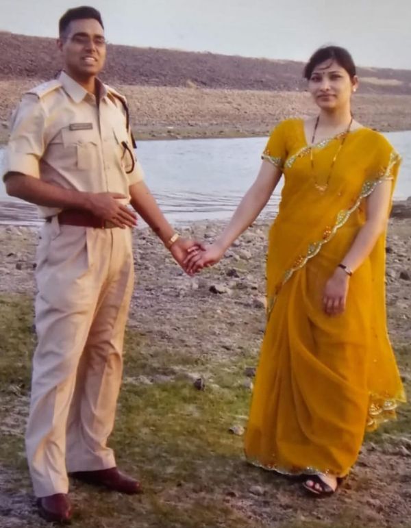 Manoj Kumar Sharma with his wife